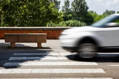 Assistance au freinage d’urgence (AFU) : dispositif, utilité et limites