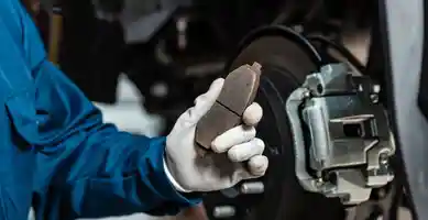 Changement des plaquettes de frein : un devis au juste prix