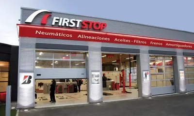 garage automobile first stop